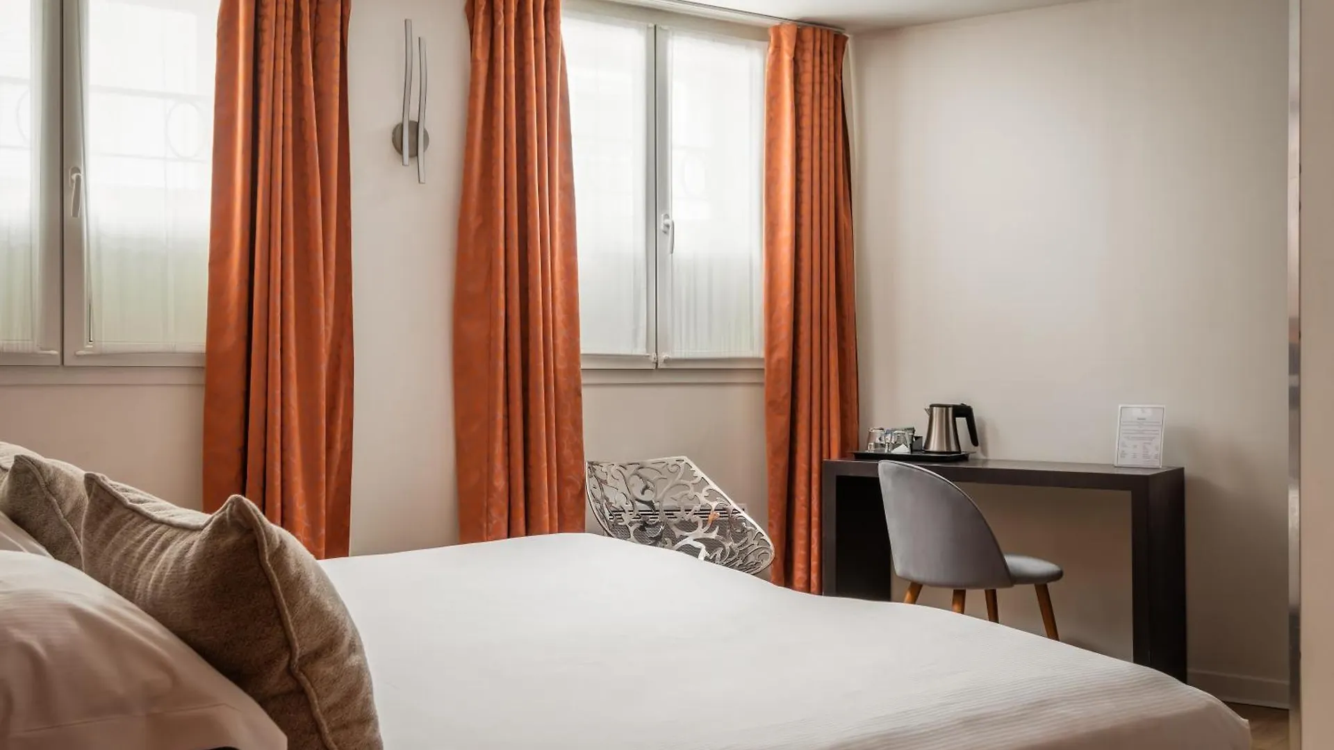Arc De Triomphe Hotel París