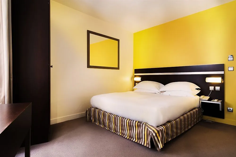 Hotel Arc De Triomphe París